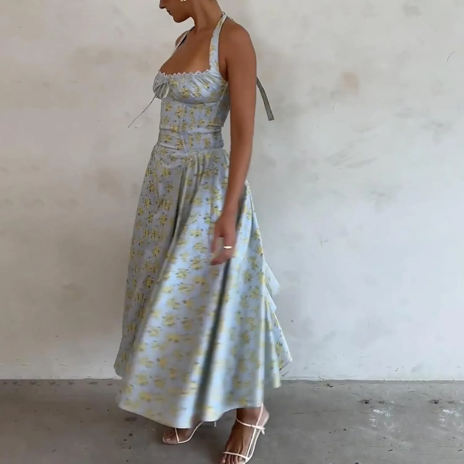 Women Floral Corset Dress Halter Neck Low Cut Bustier Lace Midi Dress Flowy Pleated Hem Long Sundress with Pockets